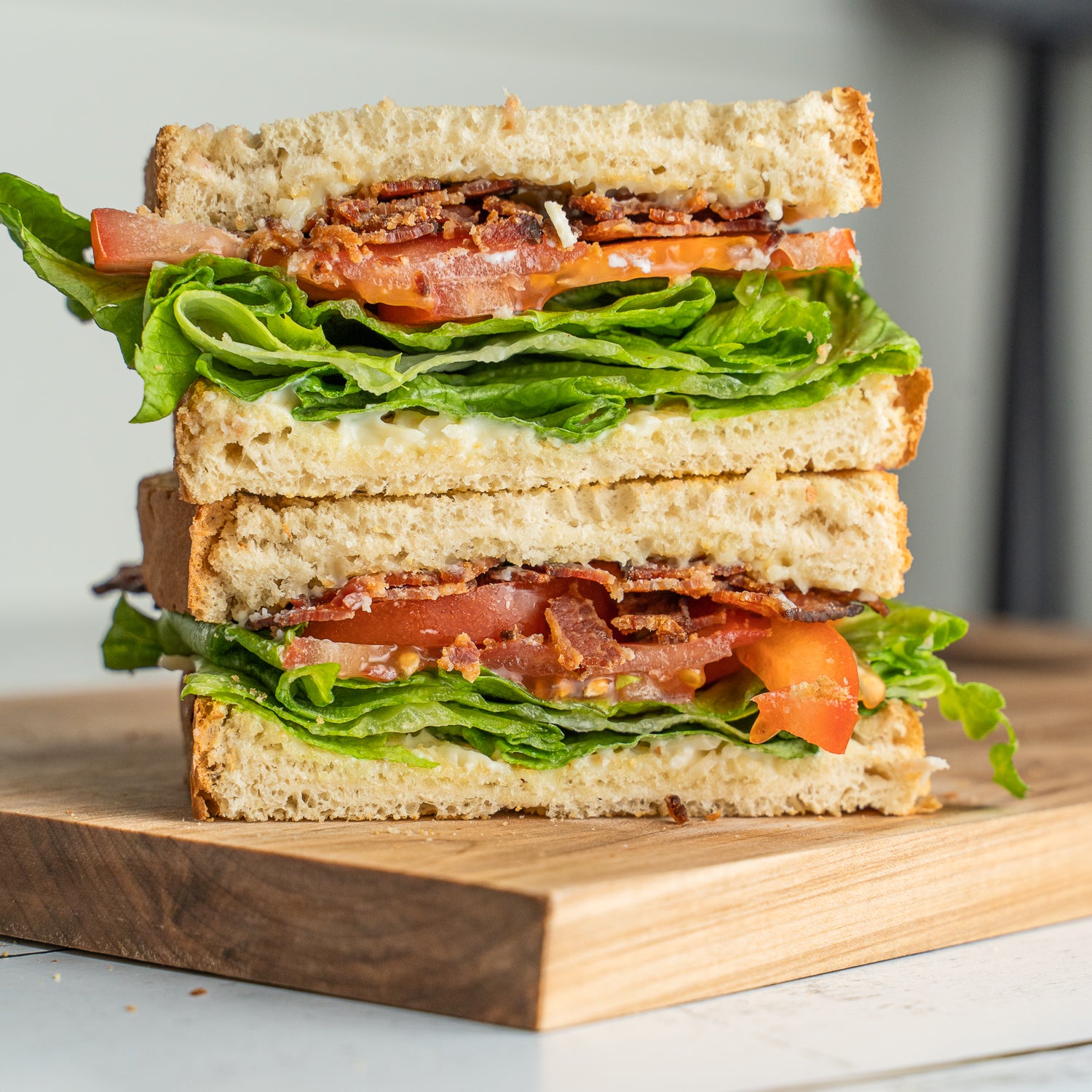 Brown's Bank: BLT Sandwich